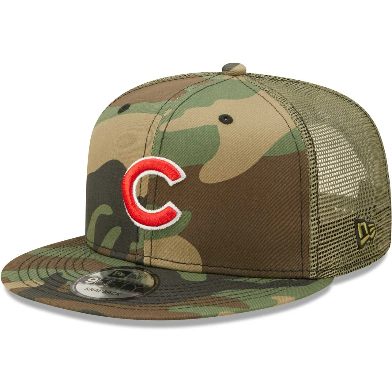 Men's Chicago Cubs New Era Camo Trucker 9FIFTY Snapback Hat