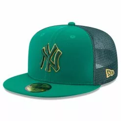 Men's New York Yankees New Era Kelly Green 2023 St. Patrick's Day 59FIFTY Fitted Hat