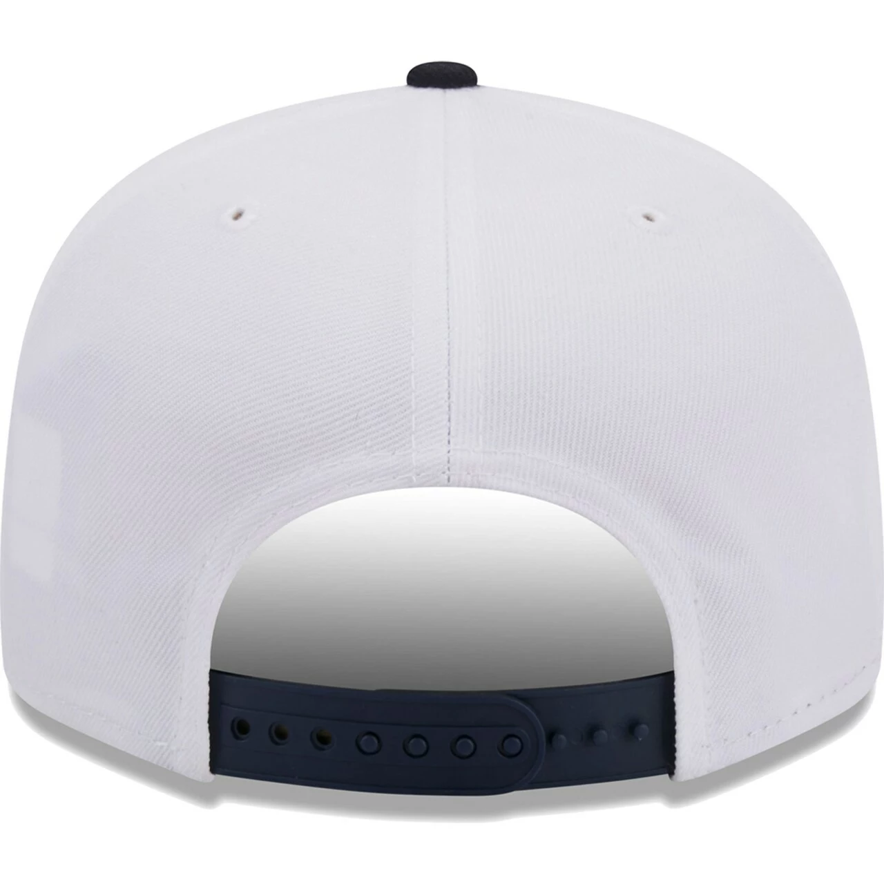 Men's New York Yankees New Era White/Navy Crest 9FIFTY Snapback Hat - Image 4