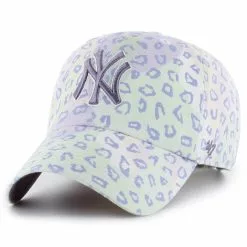 Women's New York Yankees '47 Purple Cosmic Clean Up Adjustable Hat